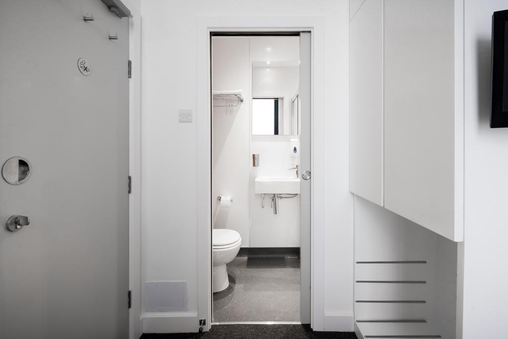Hotel Meridiana Лондон Екстериор снимка