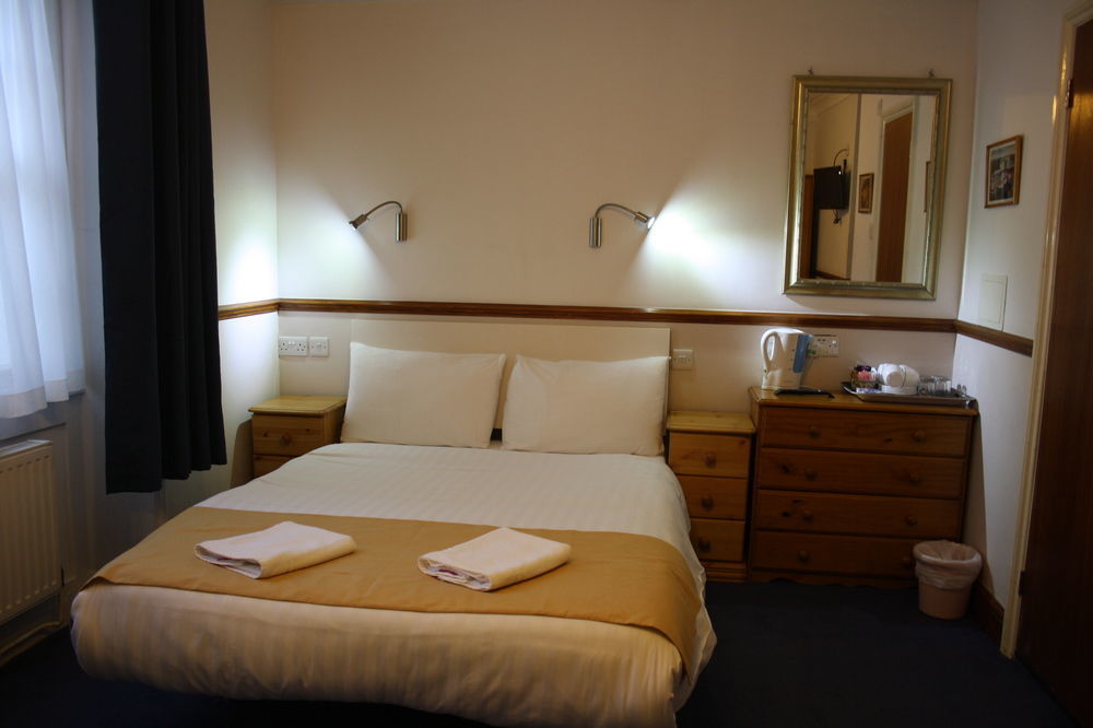 Hotel Meridiana Лондон Екстериор снимка