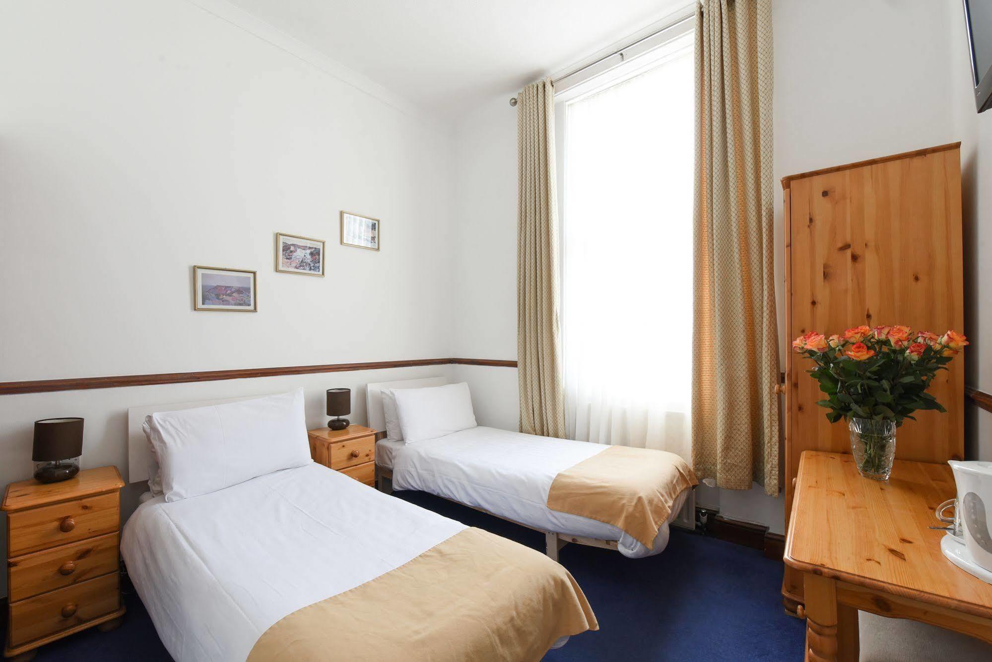 Hotel Meridiana Лондон Екстериор снимка
