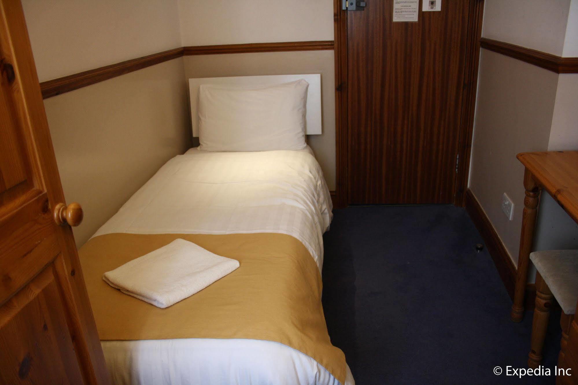 Hotel Meridiana Лондон Екстериор снимка