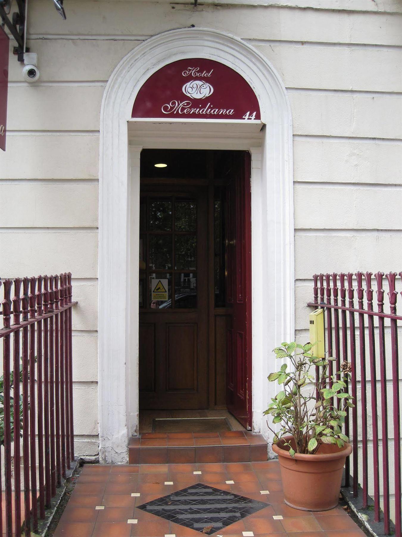 Hotel Meridiana Лондон Екстериор снимка